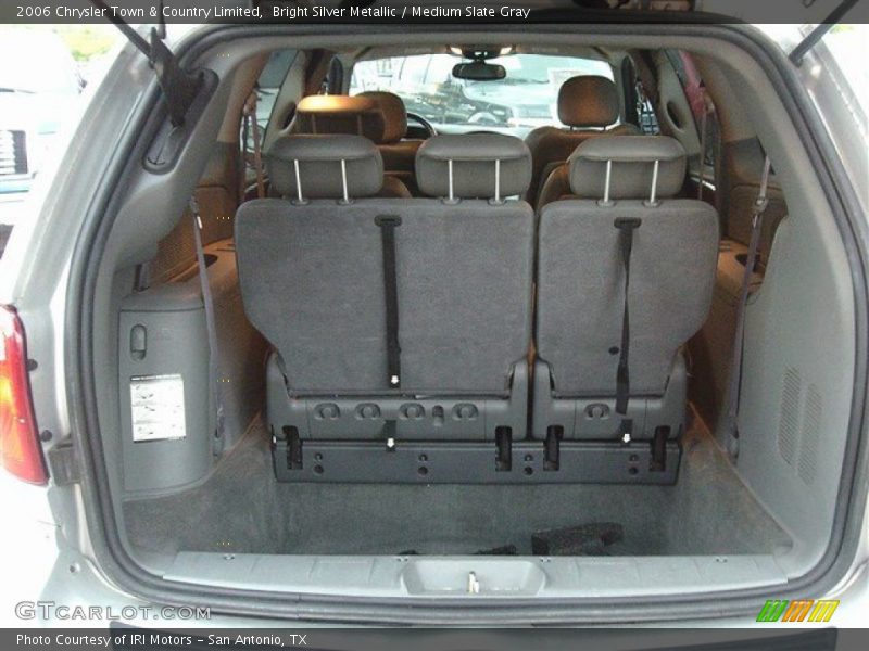 Bright Silver Metallic / Medium Slate Gray 2006 Chrysler Town & Country Limited
