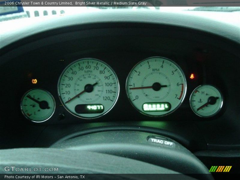 Bright Silver Metallic / Medium Slate Gray 2006 Chrysler Town & Country Limited