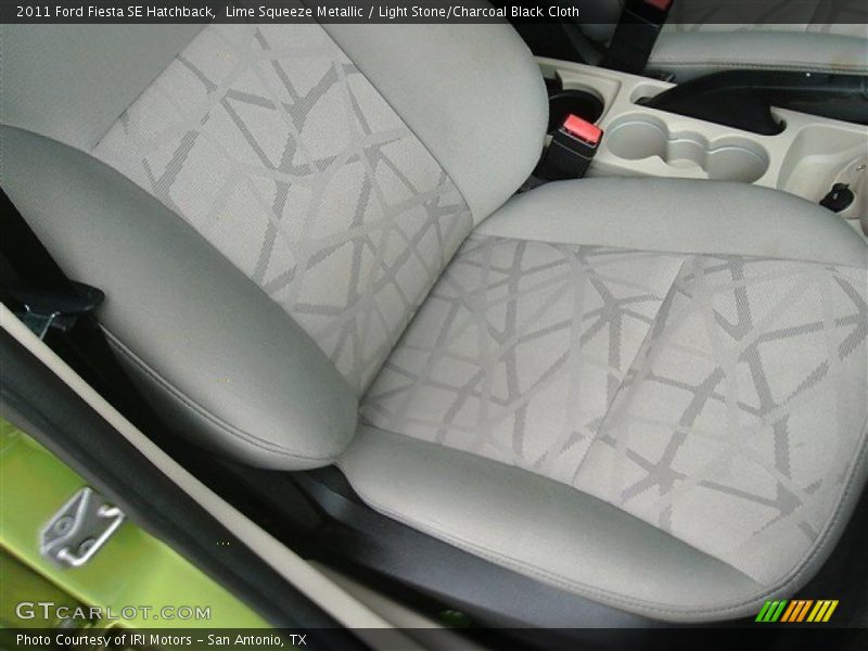 Lime Squeeze Metallic / Light Stone/Charcoal Black Cloth 2011 Ford Fiesta SE Hatchback