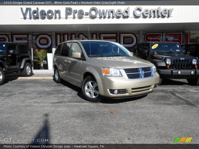 White Gold Pearl / Medium Slate Gray/Light Shale 2010 Dodge Grand Caravan SXT