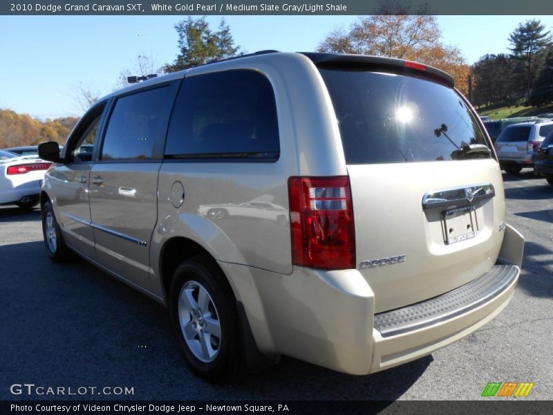 White Gold Pearl / Medium Slate Gray/Light Shale 2010 Dodge Grand Caravan SXT