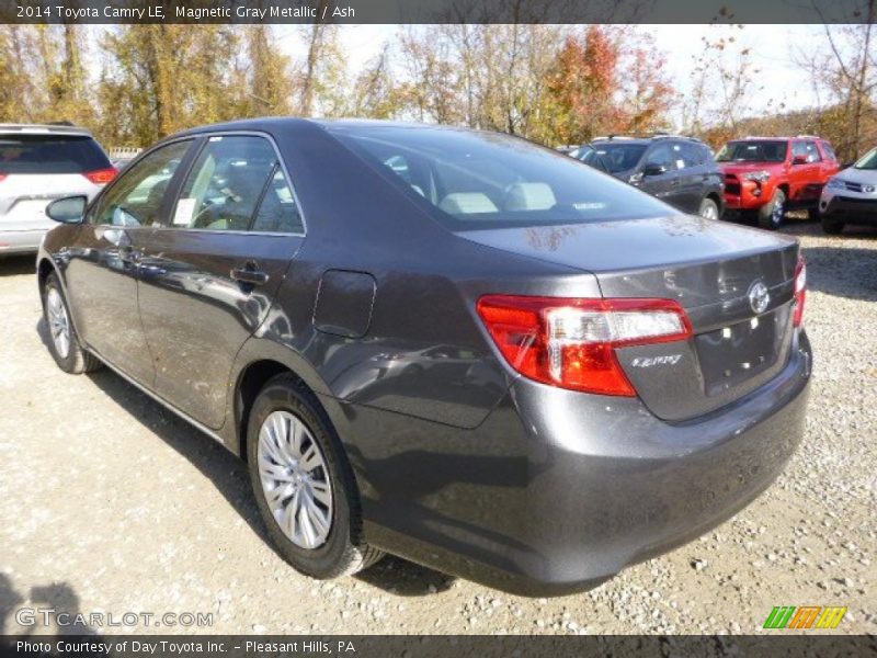 Magnetic Gray Metallic / Ash 2014 Toyota Camry LE