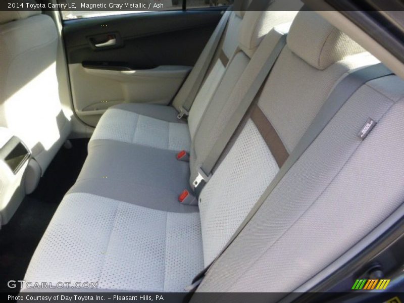 Magnetic Gray Metallic / Ash 2014 Toyota Camry LE