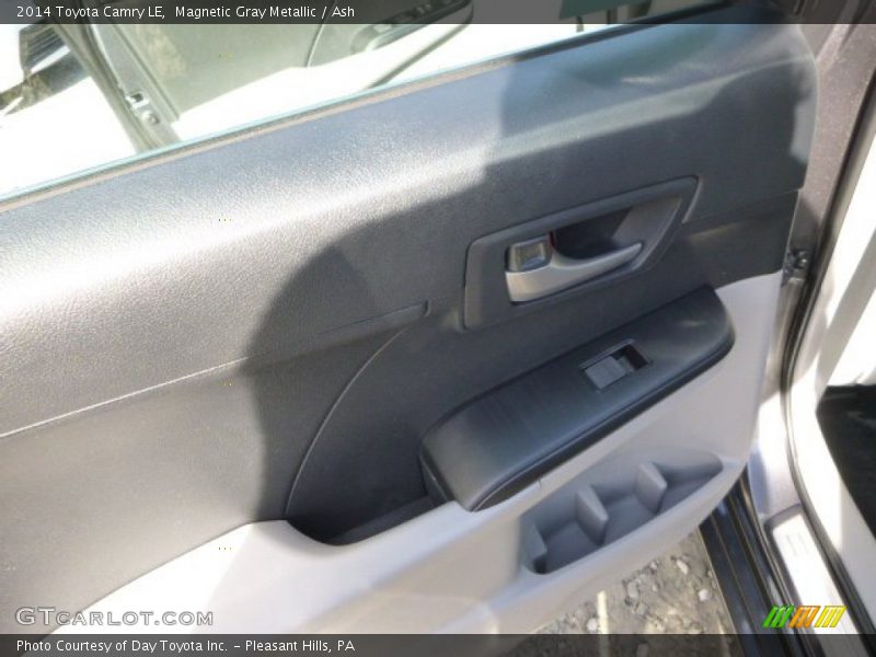 Magnetic Gray Metallic / Ash 2014 Toyota Camry LE