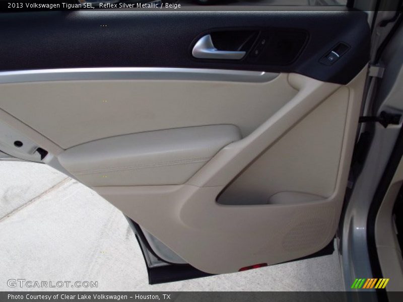 Reflex Silver Metallic / Beige 2013 Volkswagen Tiguan SEL