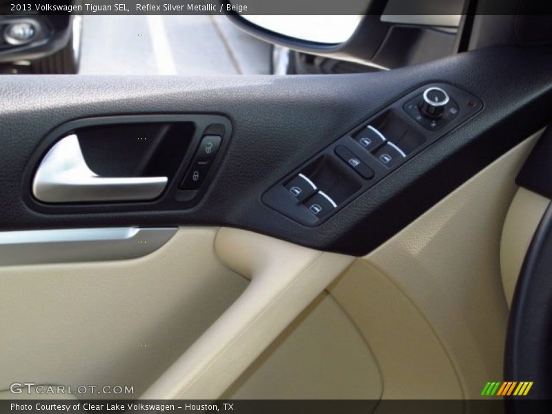 Reflex Silver Metallic / Beige 2013 Volkswagen Tiguan SEL