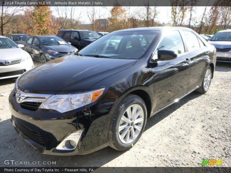 Attitude Black Metallic / Ivory 2014 Toyota Camry XLE V6