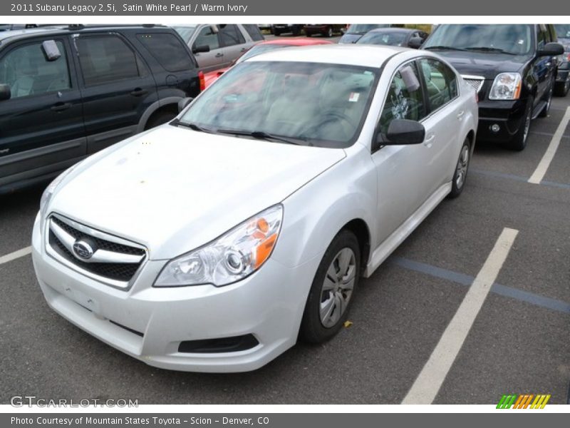 Satin White Pearl / Warm Ivory 2011 Subaru Legacy 2.5i