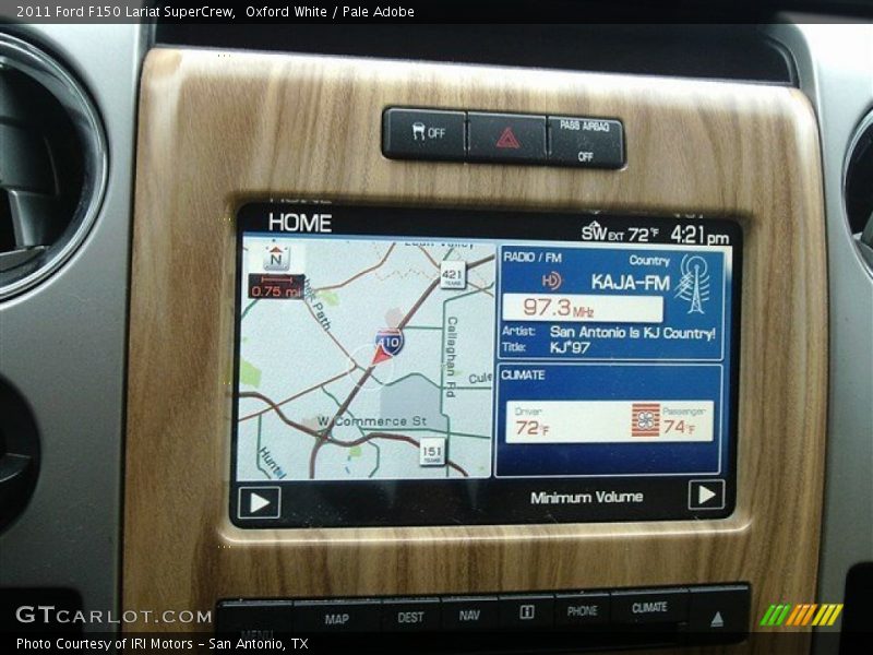 Oxford White / Pale Adobe 2011 Ford F150 Lariat SuperCrew