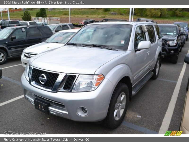 Silver Lightning / Graphite 2009 Nissan Pathfinder SE 4x4