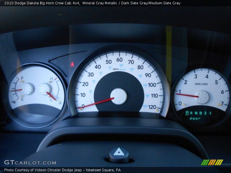 Mineral Gray Metallic / Dark Slate Gray/Medium Slate Gray 2010 Dodge Dakota Big Horn Crew Cab 4x4