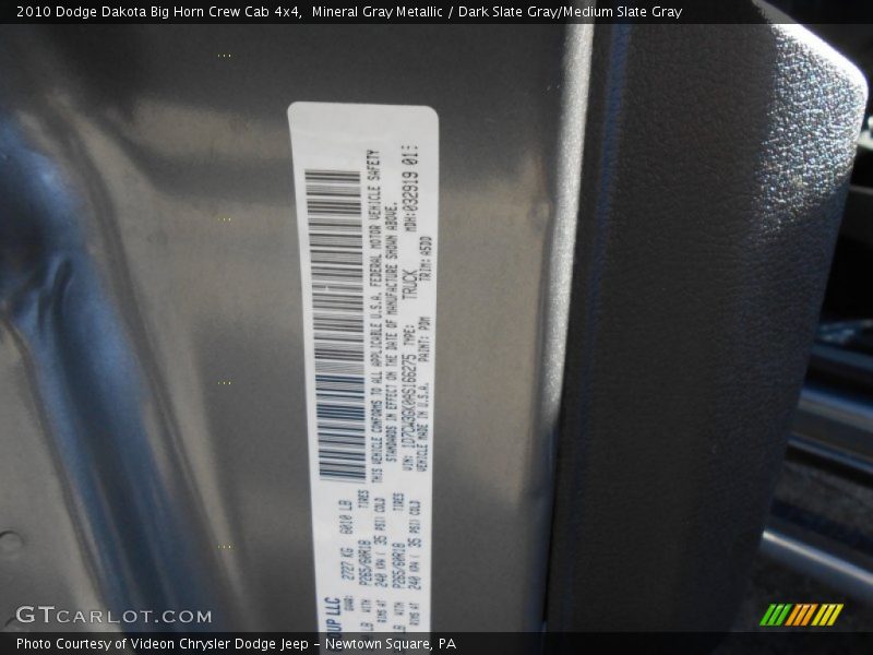 Mineral Gray Metallic / Dark Slate Gray/Medium Slate Gray 2010 Dodge Dakota Big Horn Crew Cab 4x4