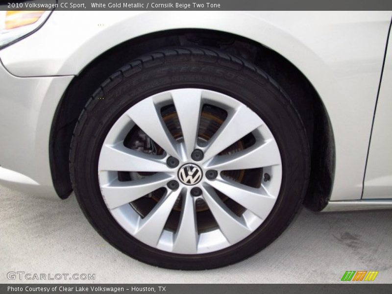 White Gold Metallic / Cornsilk Beige Two Tone 2010 Volkswagen CC Sport