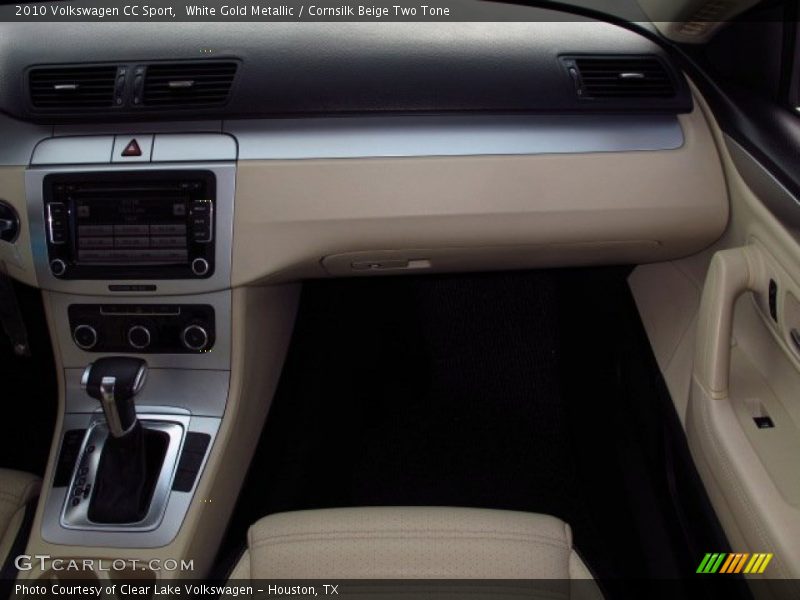 White Gold Metallic / Cornsilk Beige Two Tone 2010 Volkswagen CC Sport