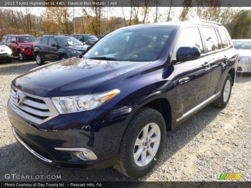 Nautical Blue Metallic / Ash 2013 Toyota Highlander SE 4WD