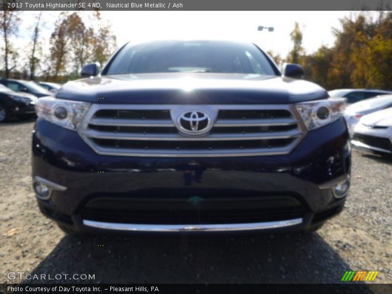 Nautical Blue Metallic / Ash 2013 Toyota Highlander SE 4WD