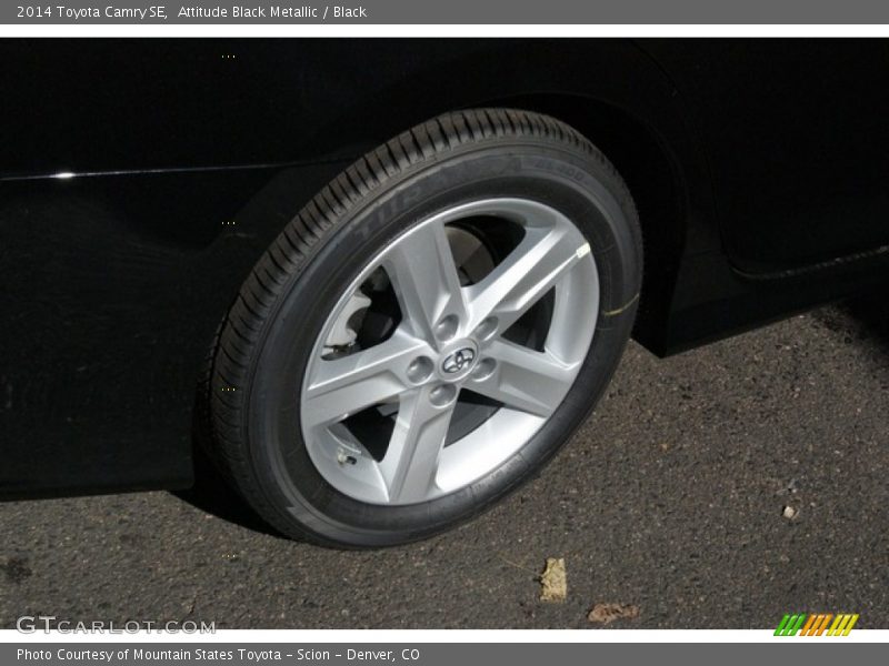 Attitude Black Metallic / Black 2014 Toyota Camry SE