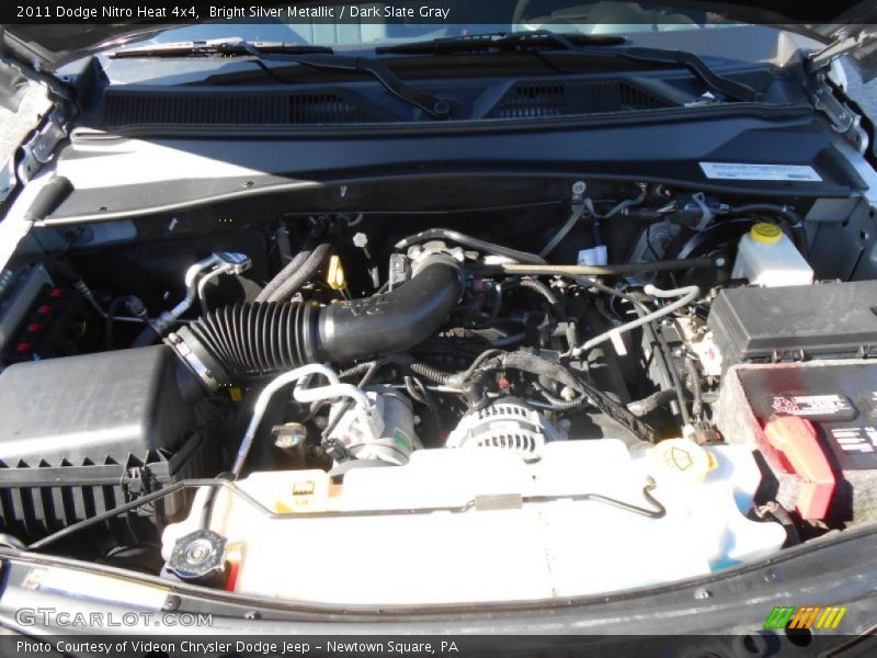 Bright Silver Metallic / Dark Slate Gray 2011 Dodge Nitro Heat 4x4