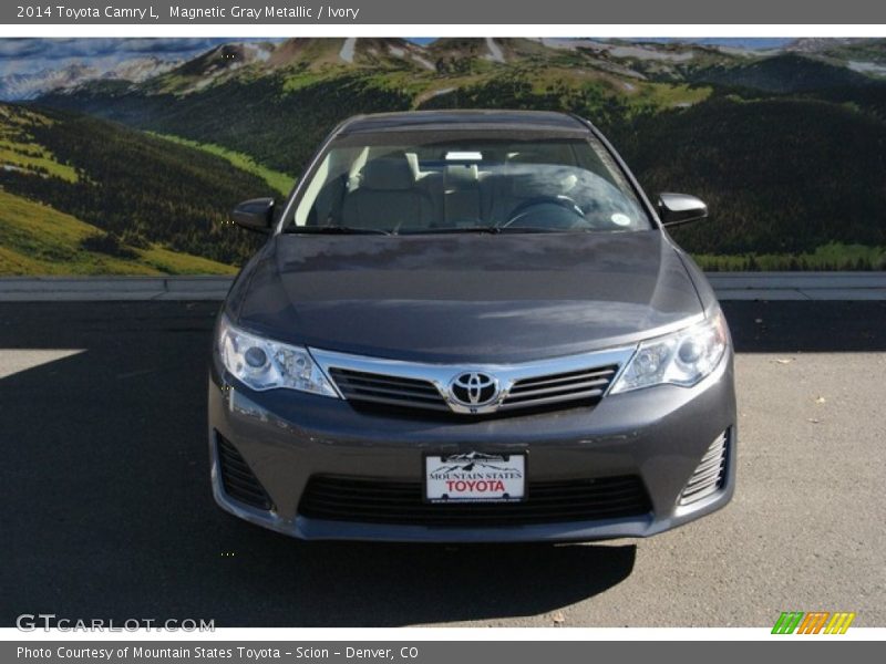Magnetic Gray Metallic / Ivory 2014 Toyota Camry L