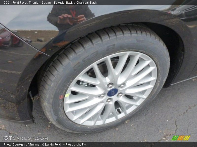 Tuxedo Black / Charcoal Black 2014 Ford Focus Titanium Sedan
