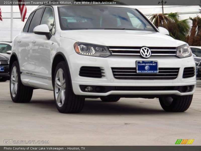 Pure White / Black Anthracite 2014 Volkswagen Touareg V6 R-Line 4Motion