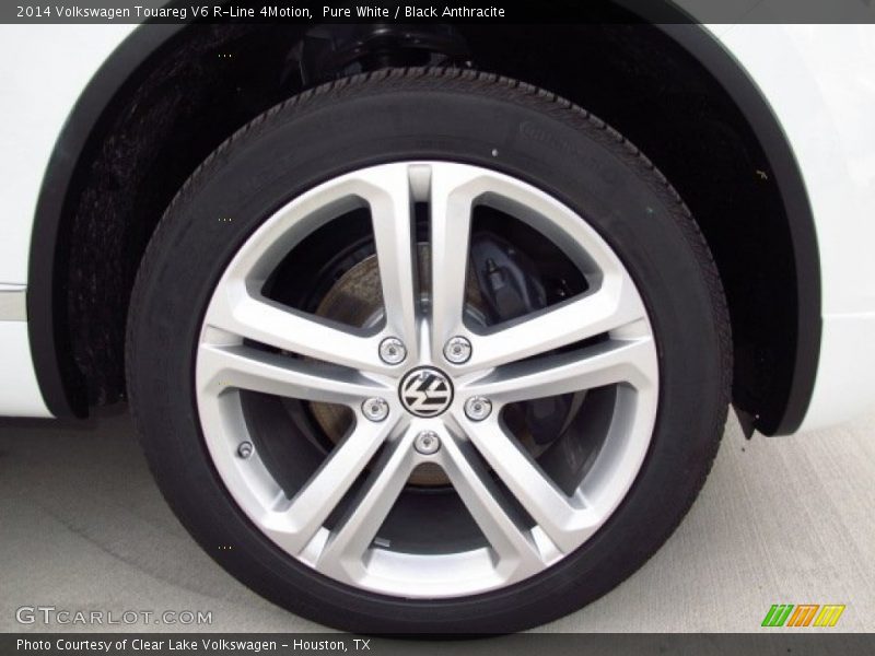 Pure White / Black Anthracite 2014 Volkswagen Touareg V6 R-Line 4Motion