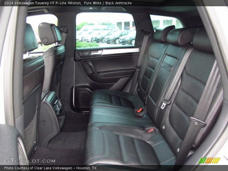 Pure White / Black Anthracite 2014 Volkswagen Touareg V6 R-Line 4Motion