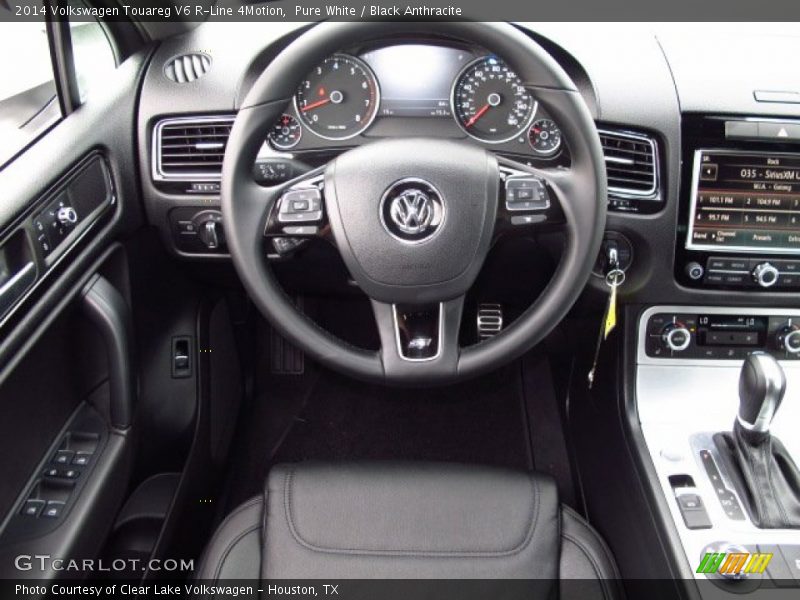 Pure White / Black Anthracite 2014 Volkswagen Touareg V6 R-Line 4Motion