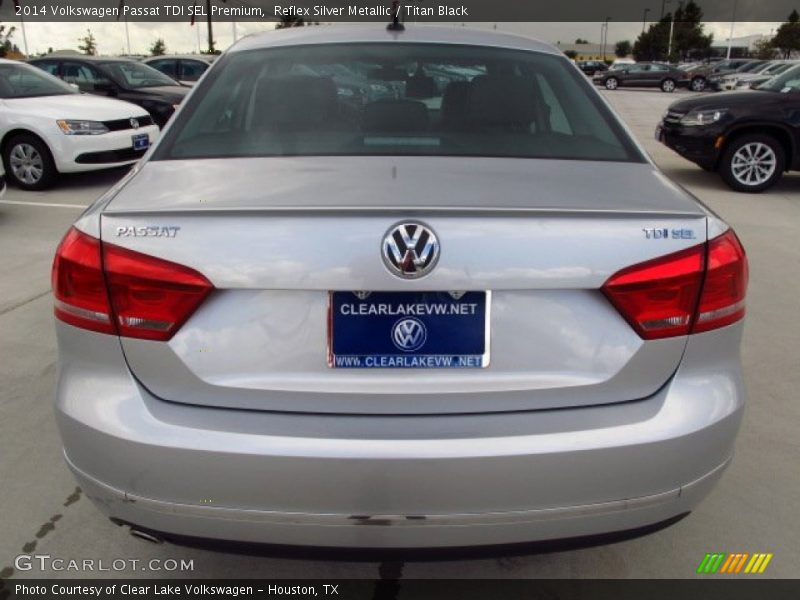 Reflex Silver Metallic / Titan Black 2014 Volkswagen Passat TDI SEL Premium