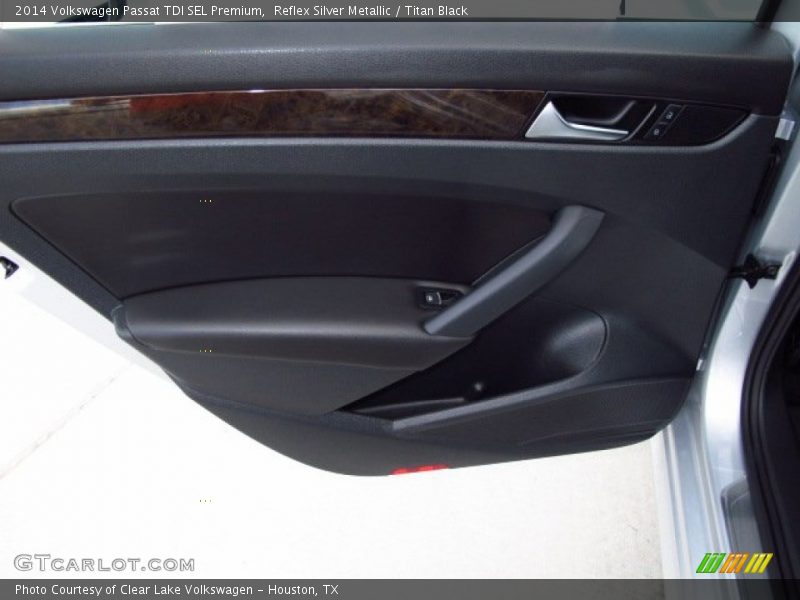 Reflex Silver Metallic / Titan Black 2014 Volkswagen Passat TDI SEL Premium