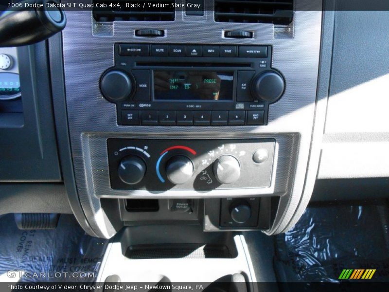 Black / Medium Slate Gray 2006 Dodge Dakota SLT Quad Cab 4x4