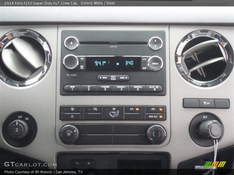 Controls of 2014 F250 Super Duty XLT Crew Cab