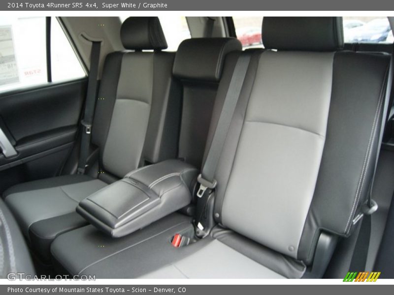 Super White / Graphite 2014 Toyota 4Runner SR5 4x4