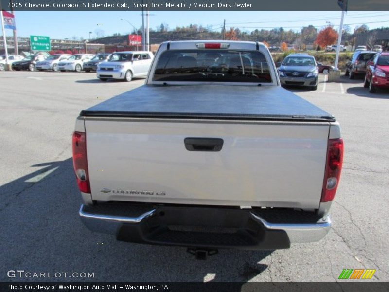 Silver Birch Metallic / Medium Dark Pewter 2005 Chevrolet Colorado LS Extended Cab