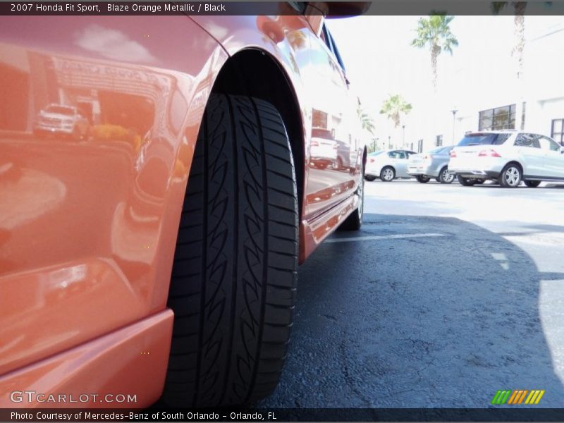 Blaze Orange Metallic / Black 2007 Honda Fit Sport