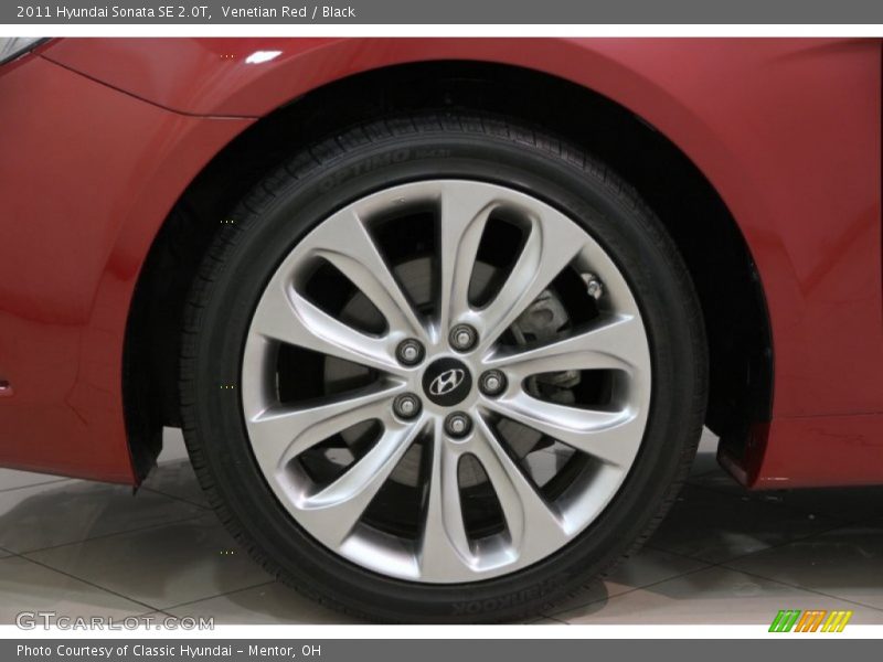 Venetian Red / Black 2011 Hyundai Sonata SE 2.0T