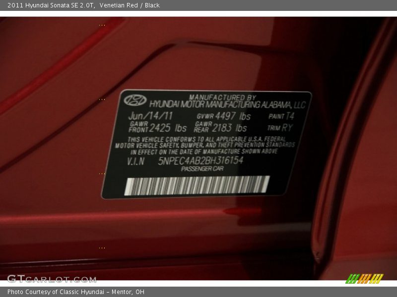 Venetian Red / Black 2011 Hyundai Sonata SE 2.0T