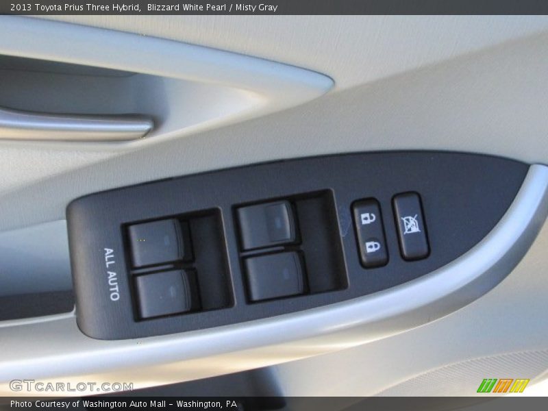 Blizzard White Pearl / Misty Gray 2013 Toyota Prius Three Hybrid