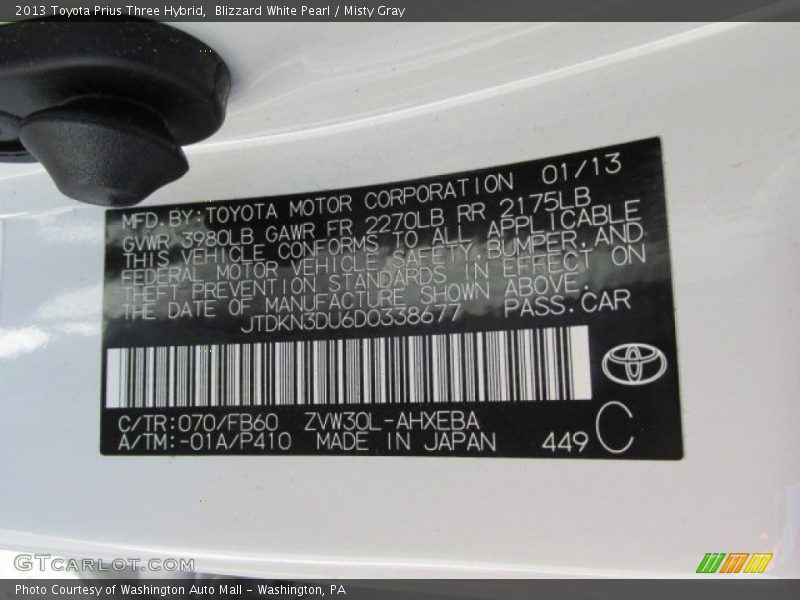 Blizzard White Pearl / Misty Gray 2013 Toyota Prius Three Hybrid