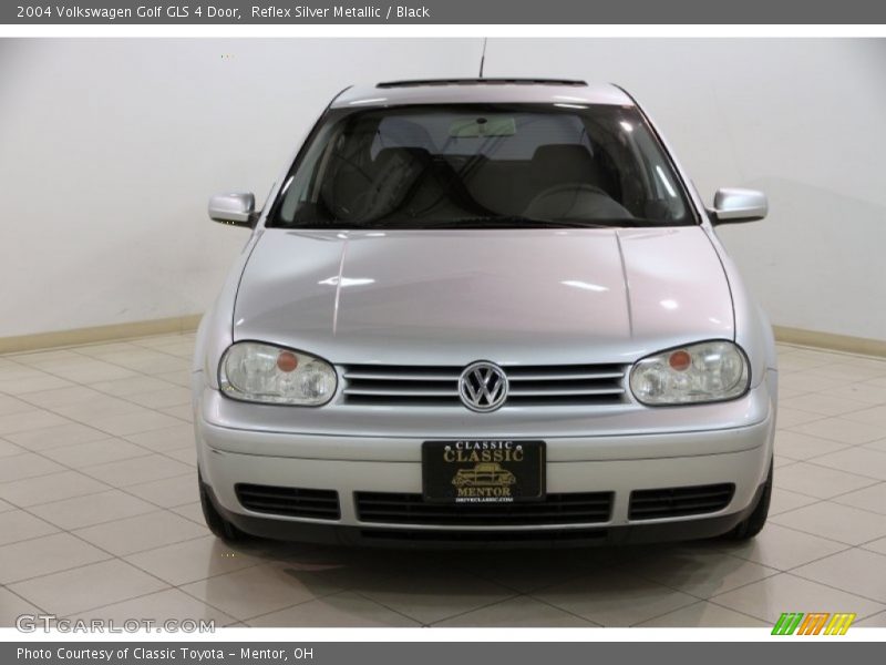 Reflex Silver Metallic / Black 2004 Volkswagen Golf GLS 4 Door