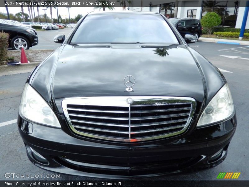 Black / Grey/Dark Grey 2007 Mercedes-Benz S 550 Sedan
