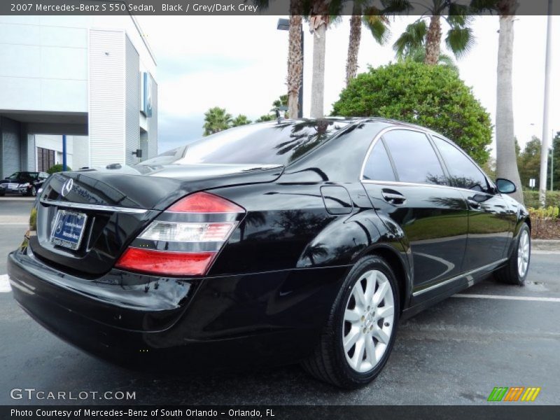 Black / Grey/Dark Grey 2007 Mercedes-Benz S 550 Sedan