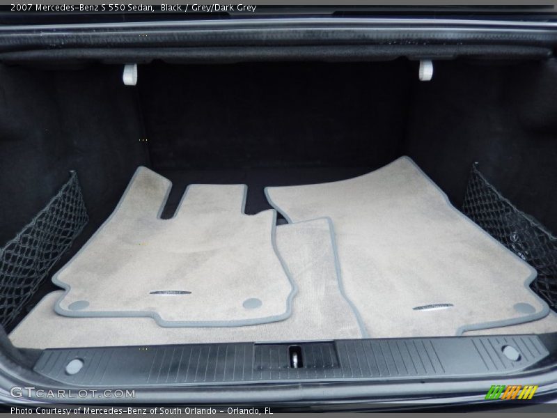 Black / Grey/Dark Grey 2007 Mercedes-Benz S 550 Sedan