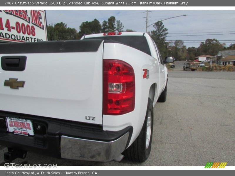 Summit White / Light Titanium/Dark Titanium Gray 2007 Chevrolet Silverado 1500 LTZ Extended Cab 4x4