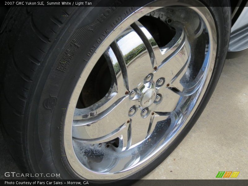Summit White / Light Tan 2007 GMC Yukon SLE