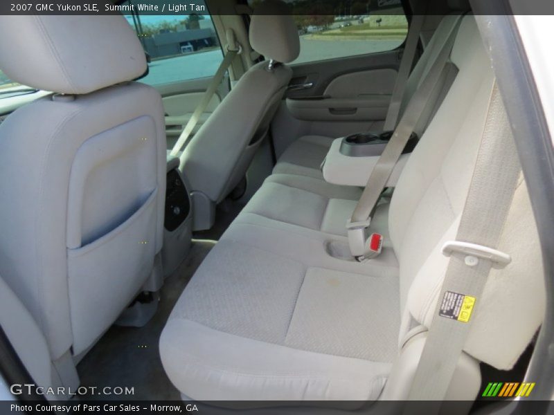 Summit White / Light Tan 2007 GMC Yukon SLE