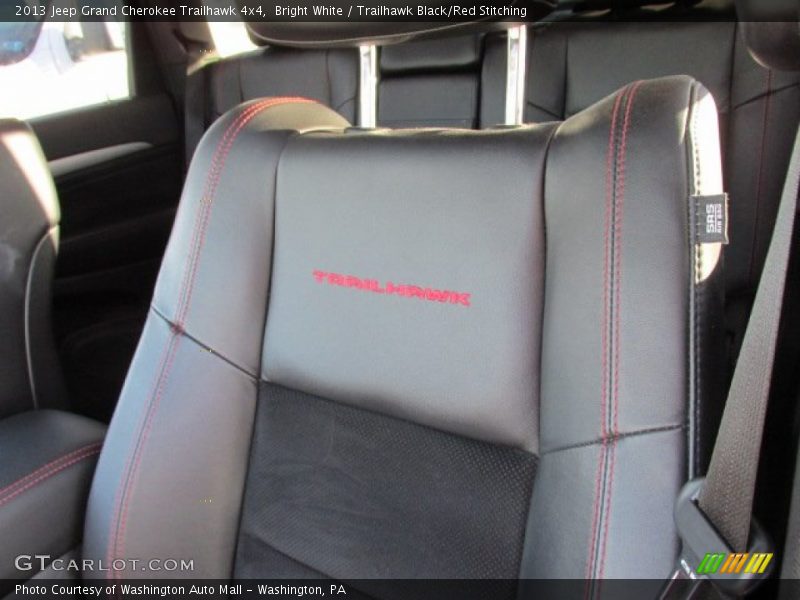 Bright White / Trailhawk Black/Red Stitching 2013 Jeep Grand Cherokee Trailhawk 4x4