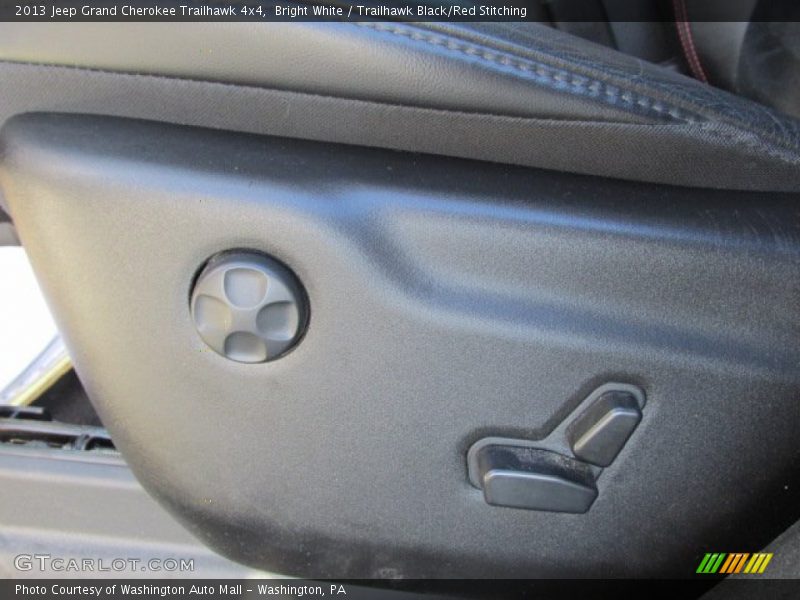 Bright White / Trailhawk Black/Red Stitching 2013 Jeep Grand Cherokee Trailhawk 4x4