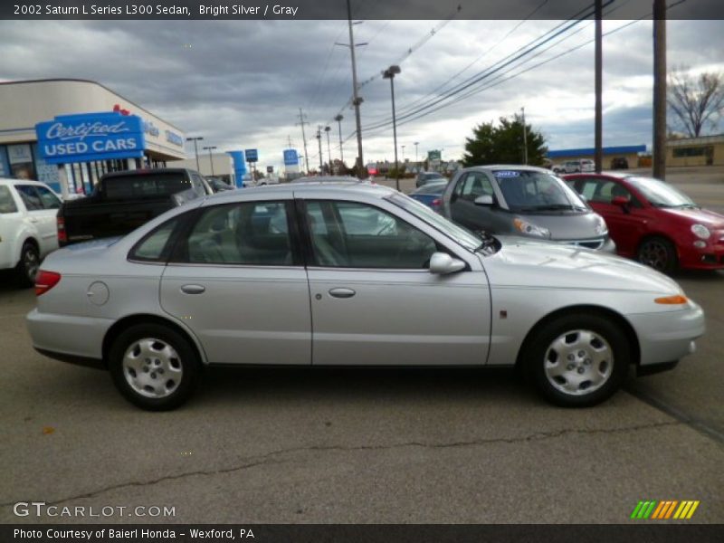 Bright Silver / Gray 2002 Saturn L Series L300 Sedan