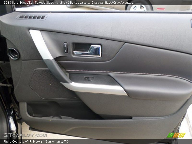 Tuxedo Black Metallic / SEL Appearance Charcoal Black/Gray Alcantara 2013 Ford Edge SEL